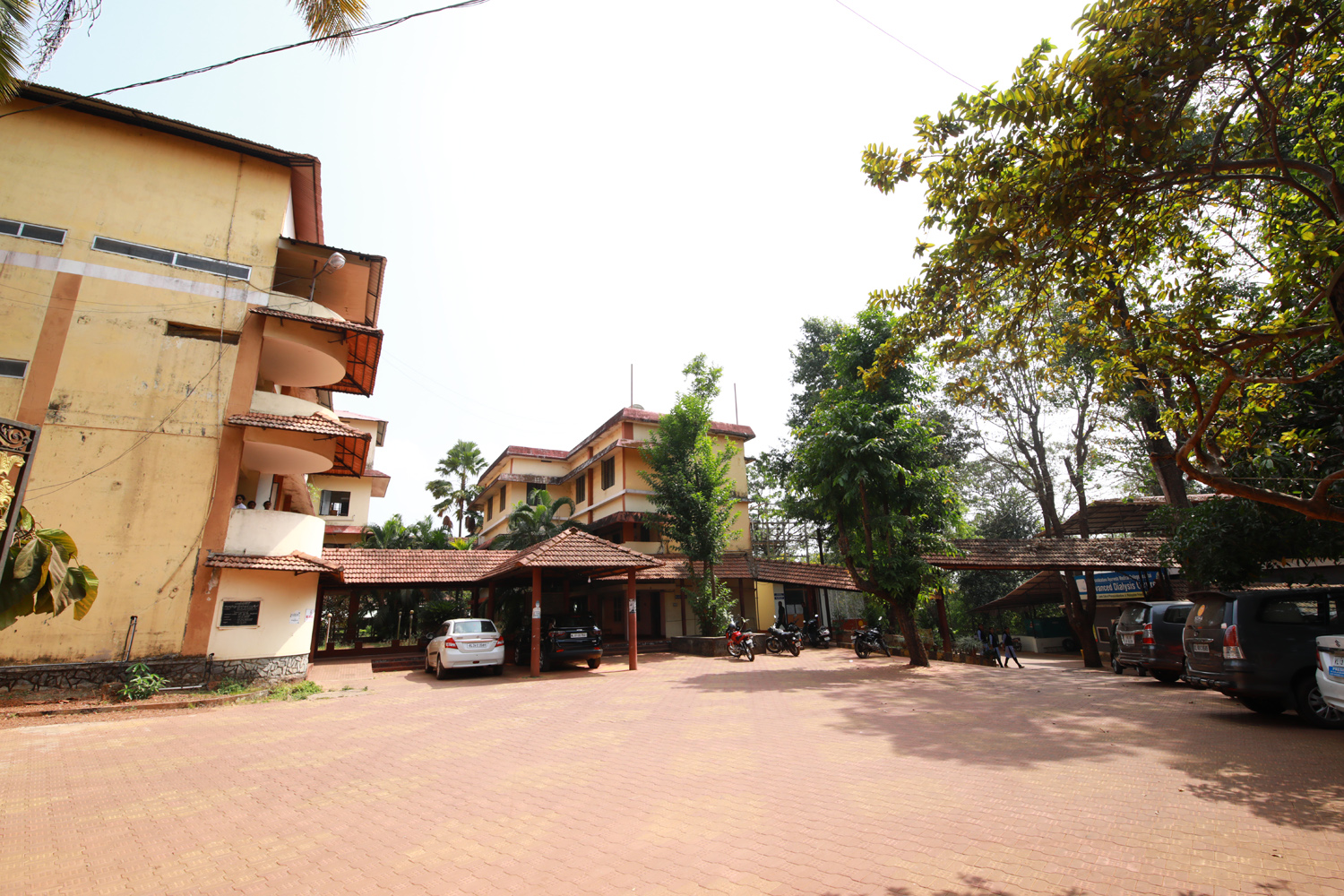 Best ayurveda college in Kannur kerala, MVR hospital